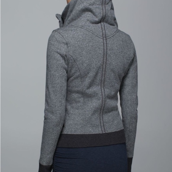 Lululemon Karmacollected Jacket
Heathered Speckled Black - Picture 2 of 9